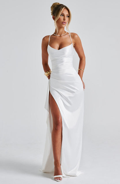 https://cdn.shopify.com/s/files/1/2060/7491/files/helen-maxi-dress-ivory-dress-babyboo-fashion-32522611097663.jpg?v=1757594728